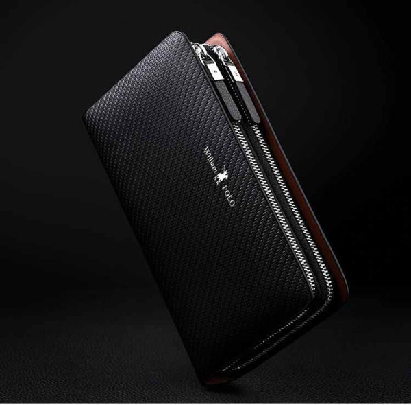 Osim što su praktične, funkcionalne i prefinjenog dizajna muške torbice "William Polo" su savršene za elegantne kombinacije.