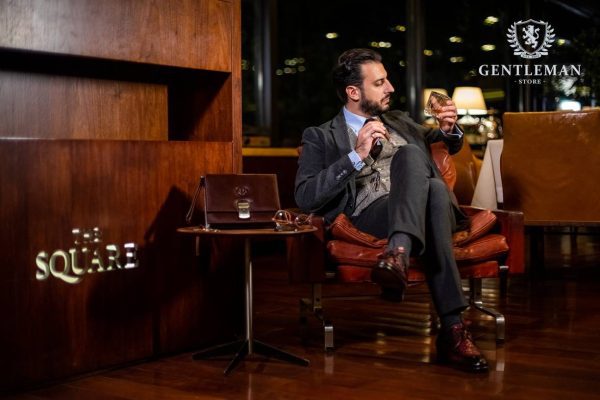 T0006 | kožna ručna torbica Gentleman