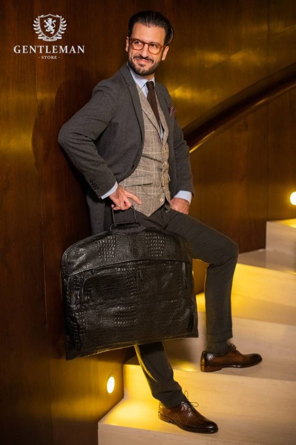 T001 | kožna torba za odelo Tony Bellucci